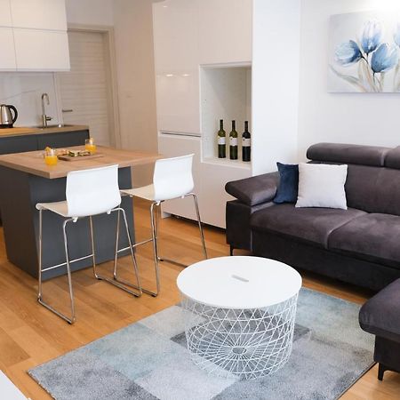 Apartman Leona 4*, Kantrida 里耶卡 外观 照片